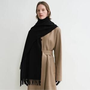 Anine Bing 2026 Augustina 100% Wool Classic Black Scarf NWT MSRP $300